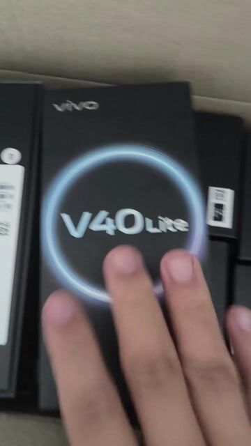 Vivo V40 Lite 8GB/256GB chinh hang. Mua bán Điện thoại tại Quận 1 Tp Hồ Chí Minh được đăng bởi Toàn thắng sĩ mobi hình 1