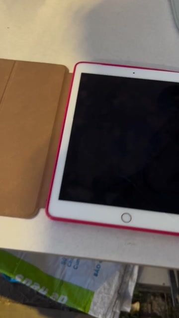 Apple iPad 2 Trắng. Mua bán Máy tính bảng tại Thành phố Thủ Đức Tp Hồ Chí Minh được đăng bởi TrọngVăn hình 1