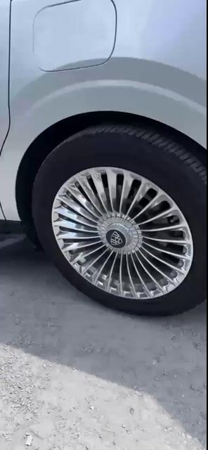 Mâm xe ô tô 19 inch Bạc. Mua bán Phụ tùng xe tại Quận 4 Tp Hồ Chí Minh được đăng bởi Minh Thiện hình 1