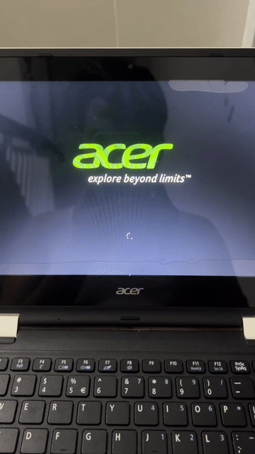 Laptop Acer Màn hình chảy keo. Mua bán Laptop tại Quận Thanh Khê Đà Nẵng được đăng bởi Vinh hình 1