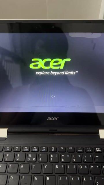 Laptop Acer Màn hình chảy keo. Mua bán Laptop tại Quận Thanh Khê Đà Nẵng được đăng bởi Vinh hình 1