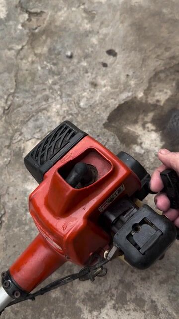 Máy cắt cỏ Tanaka PowerMate 2 thì. Mua bán Đồ chuyên dụng, Giống nuôi trồng tại Huyện Tri Tôn An Giang được đăng bởi Chi hình 1