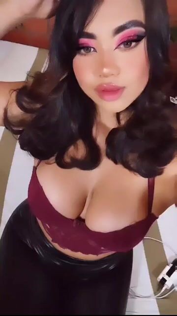 Model - victoria Fox dancer