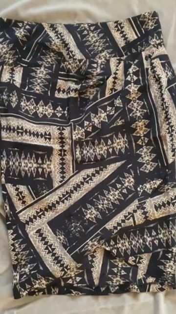 100% silk Country Road pencil skirt