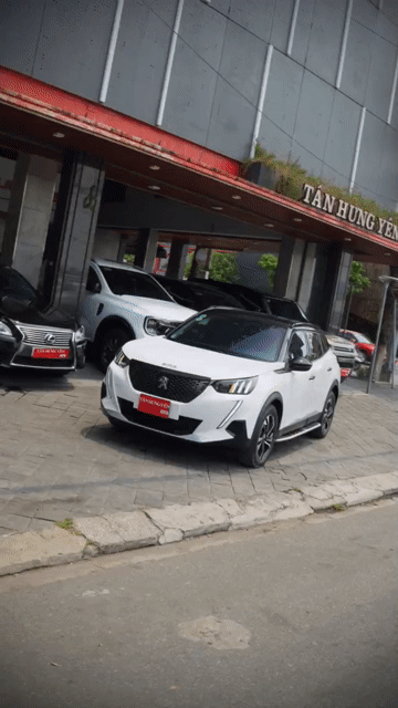 Peugeot 2008 GTline 2022 40000 km Trắng. Mua bán Ô tô tại Quận Hải Châu Đà Nẵng được đăng bởi TÂN HƯNG YÊN AUTO hình 1
