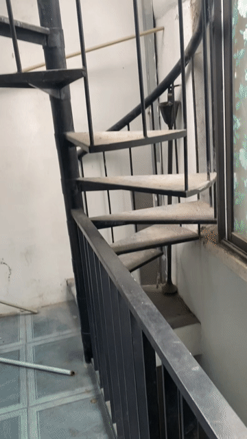 Làm lan can, mái tôn, cửa sắt. Dịch vụ tại Quận Hoàng Mai Hà Nội được đăng bởi Cuong Do hình 1