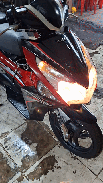 Honda Air Blade 2012 Đỏ đen. Mua bán Xe máy tại Quận Tân Bình Tp Hồ Chí Minh được đăng bởi Đình Khương hình 1