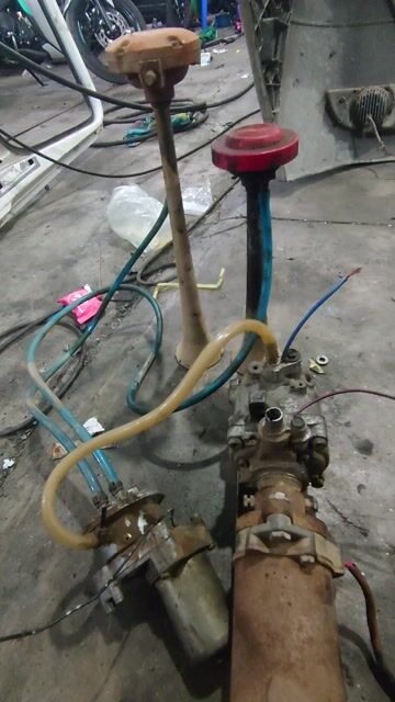 bộ kèn hơi. Mua bán Phụ tùng xe tại Quận 12 Tp Hồ Chí Minh được đăng bởi Hắc Thạch hình 1