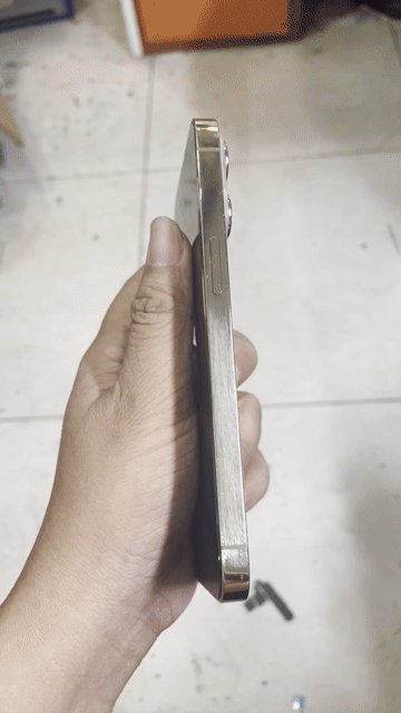iPhone 13 Pro 256GB Vàng Đã sử dụng. Mua bán Điện thoại tại Quận 11 Tp Hồ Chí Minh được đăng bởi Nguyễn Tấn Hùng hình 1