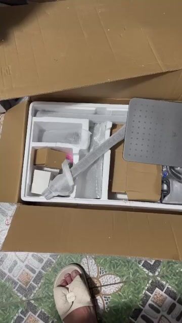 Vòi sen Inox 304 Đen Mới. Mua bán Thiết bị vệ sinh, nhà tắm tại Huyện Củ Chi Tp Hồ Chí Minh được đăng bởi bảo hân hình 1