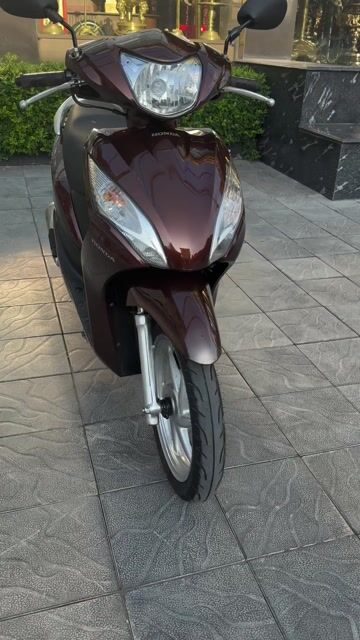 Honda Vision 2013 màu Nâu. Mua bán Xe máy tại Thành phố Nam Định Nam Định được đăng bởi Bảo Nhi Trần hình 1