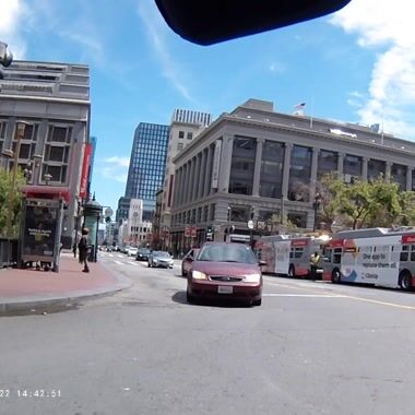 Impatient Honker-Bully 8YSW888 Shared on UpRide: Abused for being in the primary position