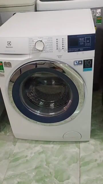  Electrolux 10kg INVERTER đời mới tiết kiệm điện . Mua bán Máy giặt tại Quận 10 Tp Hồ Chí Minh được đăng bởi LÊ DƯƠNG 87 hình 1