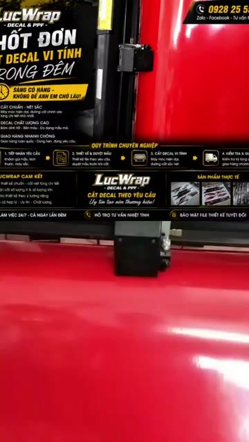 Dịch vụ cắt decal vi tính ban đêm sắc nét. Dịch vụ tại Quận 10 Tp Hồ Chí Minh được đăng bởi Luc Wrap hình 1