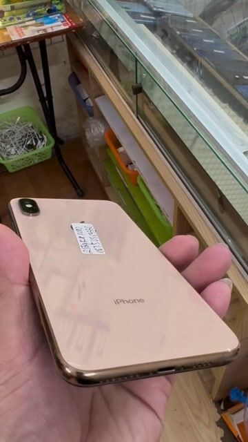 Apple iPhone XS Max 256GB Vàng Quốc tế. Mua bán Điện thoại tại Quận Thanh Xuân Hà Nội được đăng bởi Duy hình 1
