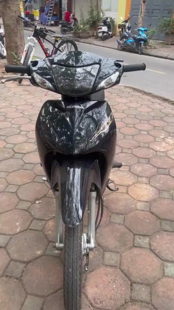 Honda Wave A 110cc 2023 Đen. Mua bán Xe máy tại Quận Thanh Xuân Hà Nội được đăng bởi nguyễn dũng hình 1