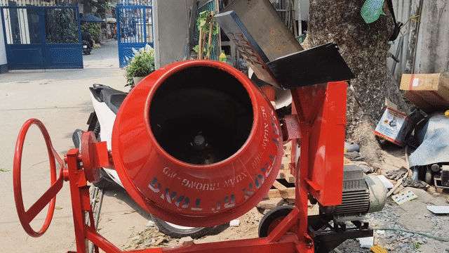 Máy trộn bê tông Nửa bao Đỏ. Mua bán Đồ chuyên dụng, Giống nuôi trồng tại Quận Long Biên Hà Nội được đăng bởi ĐiệnMáyQuangHà hình 1