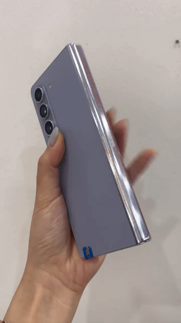 Samsung Fold 5 256GB màu xanh zin đẹp BH 1 đổi 1. Mua bán Điện thoại tại Quận Cầu Giấy Hà Nội được đăng bởi Henry Shop hình 1