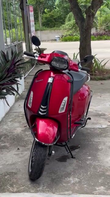 XE TAY GA VESPA SPRINT 125IE ABS 2021 ĐỎ MỚI 98%.. Mua bán Xe máy tại Huyện Yên Mô Ninh Bình được đăng bởi Thuong pham hình 1