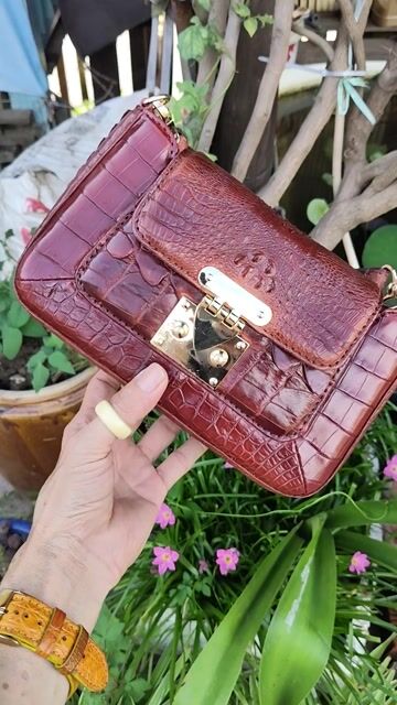 Túi đeo vai 24*14 da cá cao cấp . Mua bán Túi xách tại Huyện An Phú An Giang được đăng bởi THẮNG ĐỒ DA hình 1