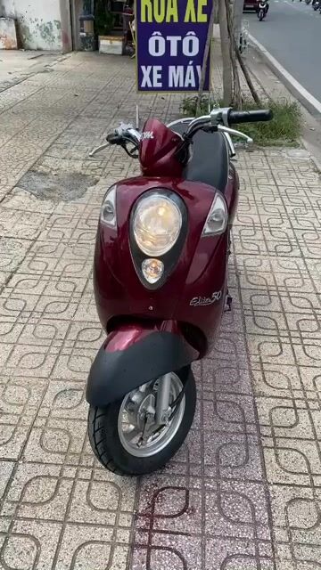 Xe SYM ELITE 2019 màu đỏ đen len ken mới 96 %. Mua bán Xe máy tại Thành phố Thủ Đức Tp Hồ Chí Minh được đăng bởi Nguyễn Thanh Bình hình 1
