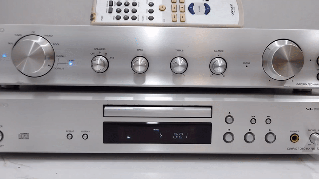 Onkyo A-5VL có DAC giá 3tr3, Onkyo C-773 giá 2tr2. Mua bán Tivi, Âm thanh tại Thành phố Thủ Dầu Một Bình Dương được đăng bởi Lê Nguyễn Audio hình 1