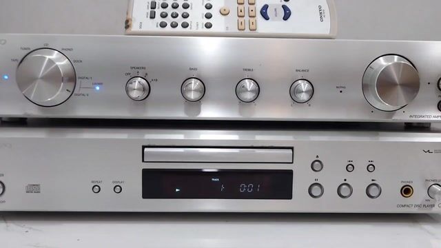 Onkyo A-5VL có DAC giá 3tr3, Onkyo C-773 giá 2tr2. Mua bán Tivi, Âm thanh tại Thành phố Thủ Dầu Một Bình Dương được đăng bởi Lê Nguyễn Audio hình 1