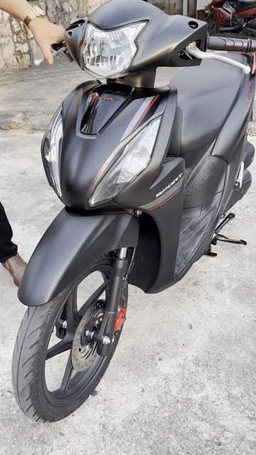 Honda Vision 2025 Đen 4128 km. Mua bán Xe máy tại Thành phố Nam Định Nam Định được đăng bởi Bảo Nhi Trần hình 1