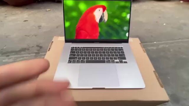 PRO 2019 16' GRAY / CORE I7 / 16G / 512G / SẠCH US. Mua bán Laptop tại Quận 3 Tp Hồ Chí Minh được đăng bởi Tèo hình 1