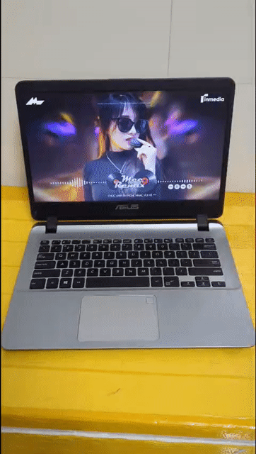 Laptop Asus i3th7 SSD 256GB Bạc. Mua bán Laptop tại Quận Ninh Kiều Cần Thơ được đăng bởi Đ  Sang  hình 1