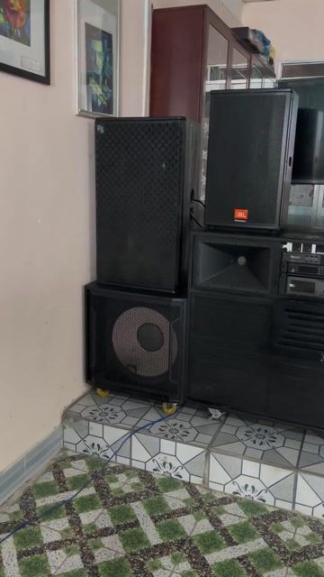 Dàn âm thanh gia đình công suất lớn. Mua bán Tivi, Âm thanh tại Huyện Trảng Bàng Tây Ninh được đăng bởi Hoang Tran hình 1