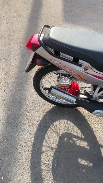 Suzuki Akira 120 Bạc Côn tay. Mua bán Xe máy tại Thành phố Thủ Đức Tp Hồ Chí Minh được đăng bởi phuoc8668 hình 1