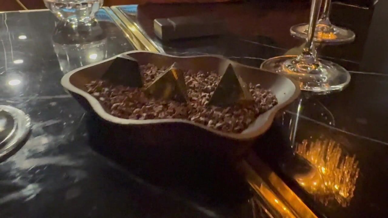Audax Funchal: chocolate petit fours on cacao nibs: video from Audax, Madeira