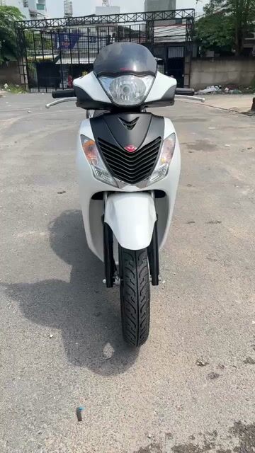 Honda SHi 150 2012 Trắng. Mua bán Xe máy tại Quận 12 Tp Hồ Chí Minh được đăng bởi Cửa hàng Xe máy 380 hình 1