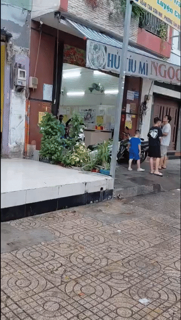 Cho thuê Văn phòng, Mặt bằng kinh doanh Quận Tân Phú Tp Hồ Chí Minh diện tích 95 m² giá 30 triệu/tháng