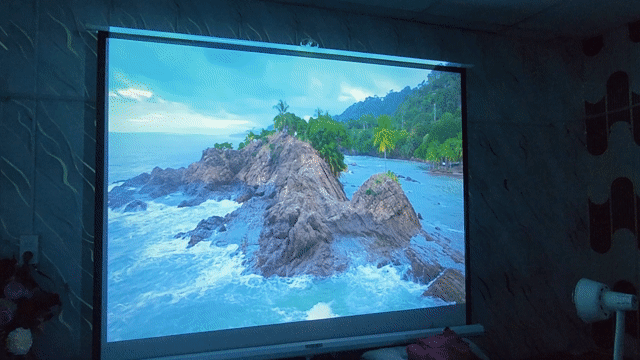 Máy chiếu cực đẹp panasonic hd . Mua bán Đồ dùng văn phòng tại Quận Tân Bình Tp Hồ Chí Minh được đăng bởi thang hình 1