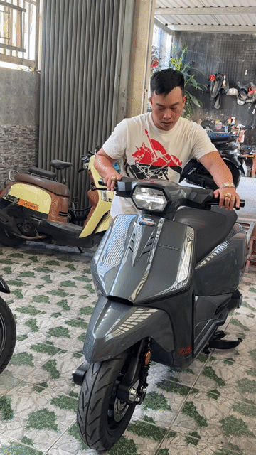 LAMBRETTA X125 xám xi mang lướt 3k cây 9 chủ. Mua bán Xe máy tại Huyện Hóc Môn Tp Hồ Chí Minh được đăng bởi Trung hình 1