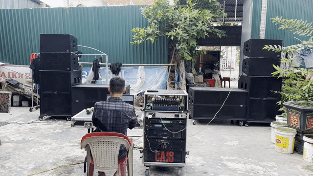Loa sự kiện màu Đen. Mua bán Tivi, Âm thanh tại Huyện Nam Sách Hải Dương được đăng bởi tam tran hình 1
