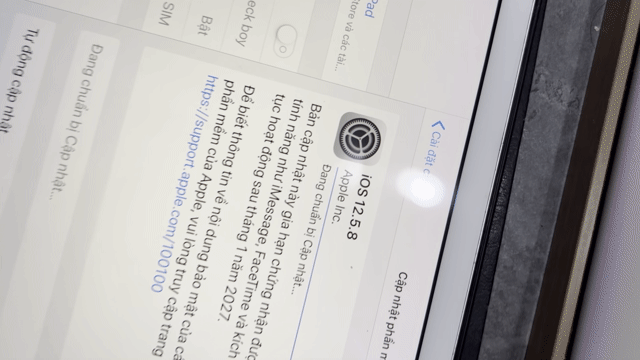 2 chiếc Apple iPad Air. Mua bán Máy tính bảng tại Quận Hai Bà Trưng Hà Nội được đăng bởi Vũ Đình Toàn hình 1