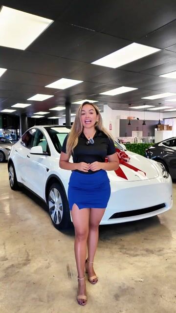 2021 Tesla Model Y video thumbnail