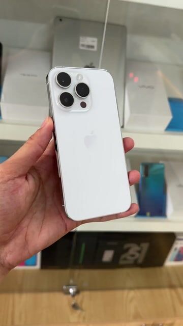 Cần bán iPhone 14 Pro quốc tế 128G bản Mỹ đẹp 99%. Mua bán Điện thoại tại Thành phố Qui Nhơn Bình Định được đăng bởi Gia Long hình 1