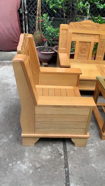 sofa gỗ sồi nga