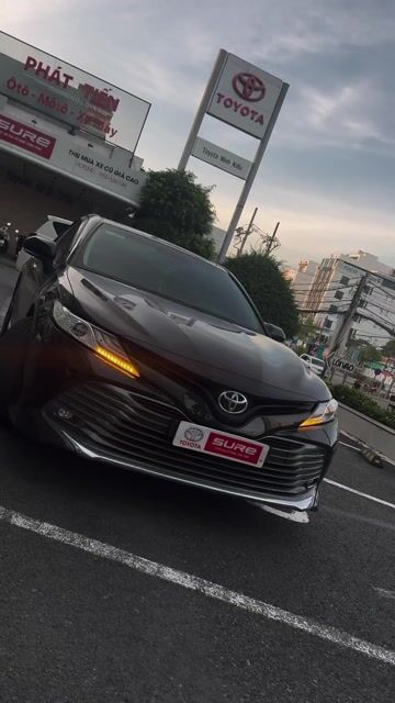 Toyota Camry 2019 2.5Q - 50000 km. Mua bán Ô tô tại Quận Ninh Kiều Cần Thơ được đăng bởi Nhựt Phi Toyota Ninh Kiều hình 1