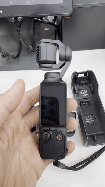 Máy quay phim DJI Osmo Pocket 3 Đen. Mua bán Máy ảnh, Máy quay tại Quận Phú Nhuận Tp Hồ Chí Minh được đăng bởi Đạt Phạm hình 1