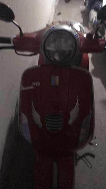 Vespa 50cc màu Đỏ Mới. Mua bán Xe máy tại Huyện Gia Lâm Hà Nội được đăng bởi bầu trời xanh hình 1