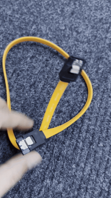 Cáp dữ liệu SATA Cam 0.5 mét. Mua bán Phụ kiện (Màn hình, Chuột...) tại Quận 1 Tp Hồ Chí Minh được đăng bởi Nguyễn Tuấn Anh hình 1