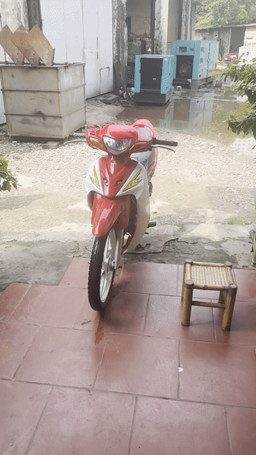 Suzuki RGX 2003 Đỏ. Mua bán Xe máy tại Huyện Thanh Trì Hà Nội được đăng bởi gia minh hình 1