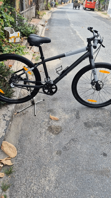Xe đạp Giant Momentum UX 2024 Đen S. Mua bán Xe đạp tại Huyện Hóc Môn Tp Hồ Chí Minh được đăng bởi MR RÔ hình 1