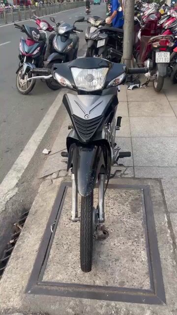 SYM Galaxy 2010 màu Đen. Mua bán Xe máy tại Quận Tân Phú Tp Hồ Chí Minh được đăng bởi Tuanduy hình 1