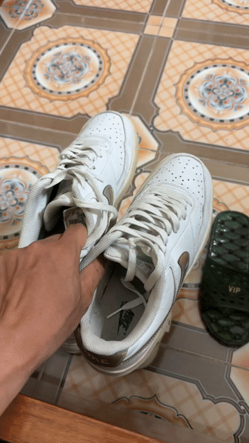 Nike count vision size 43 vs Second sunday 42. Mua bán Giày dép tại Huyện Gia Viễn Ninh Bình được đăng bởi Quang Huy hình 1
